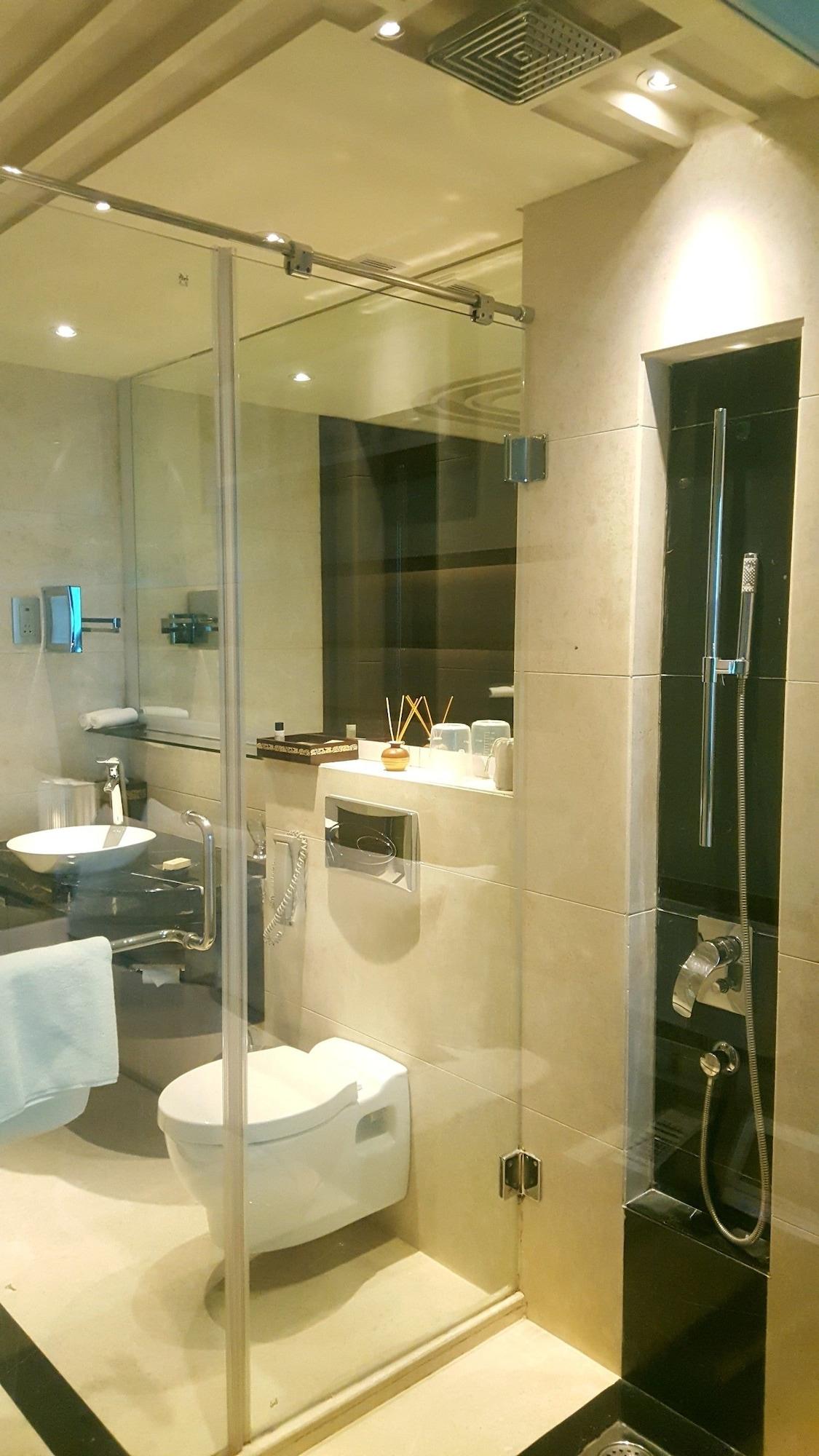 海得拉巴 海德拉巴贝甘佩特维万塔旅馆酒店 外观 照片 A shower cubicle