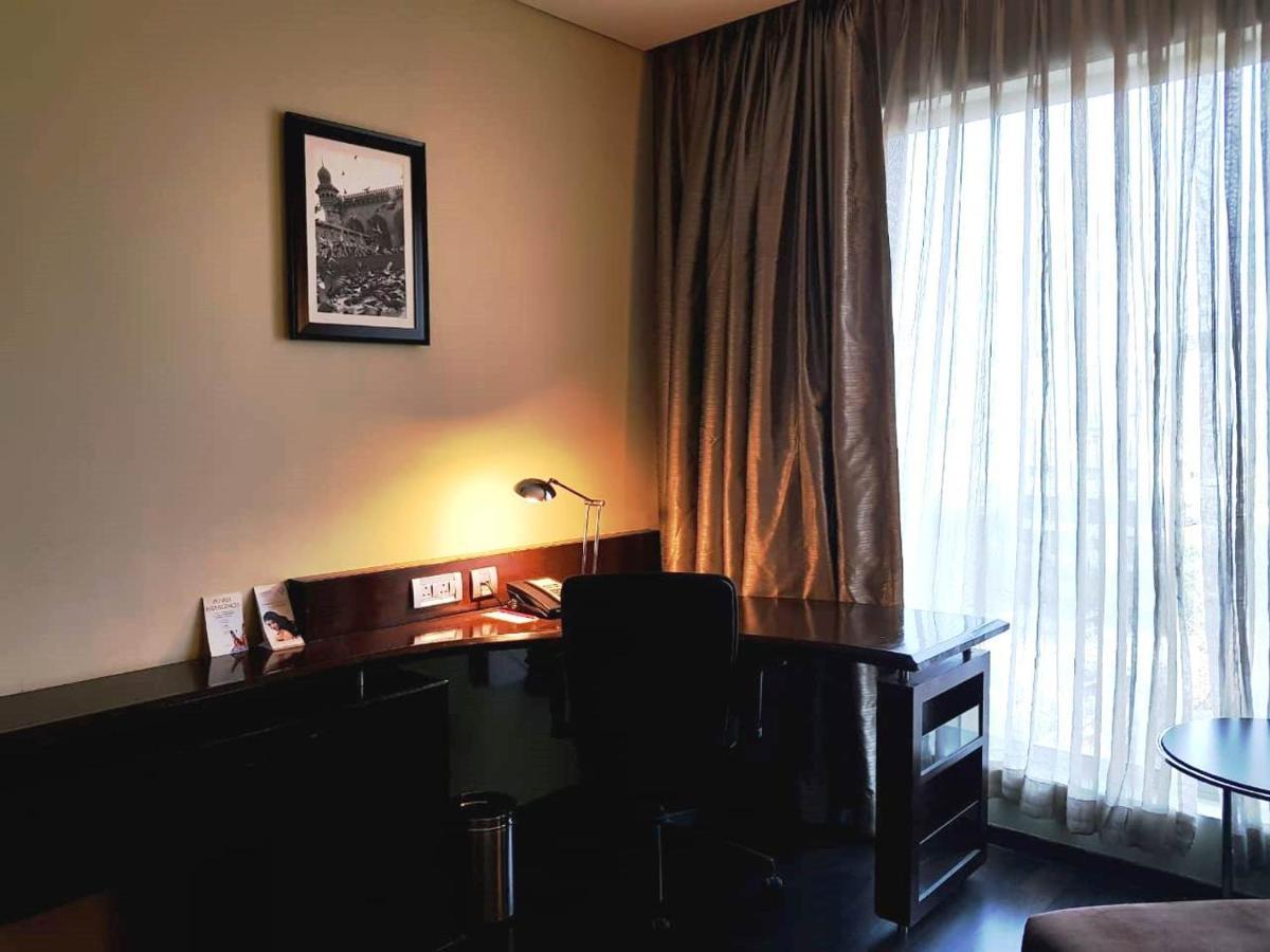 海得拉巴 海德拉巴贝甘佩特维万塔旅馆酒店 外观 照片 A room at the Taj Bengal
